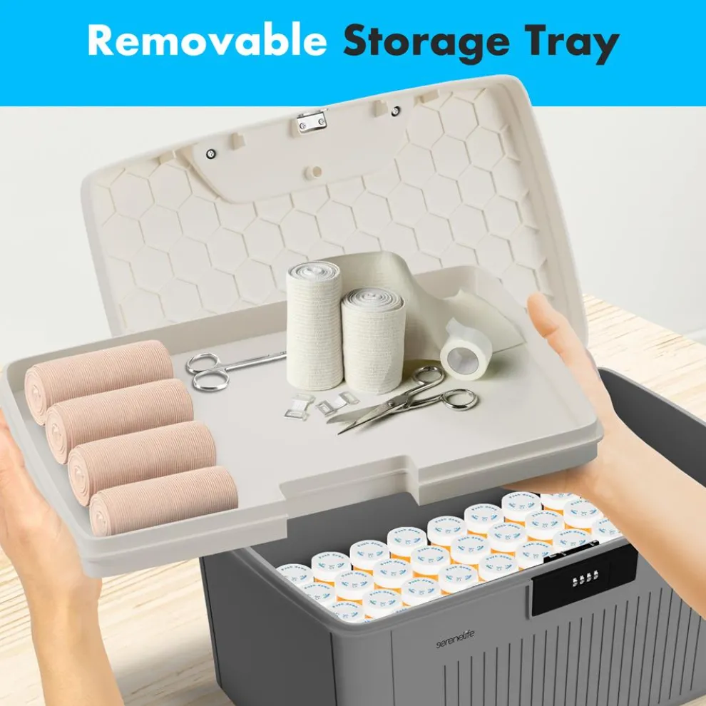 8.5 Gallon Locking Storage Bin