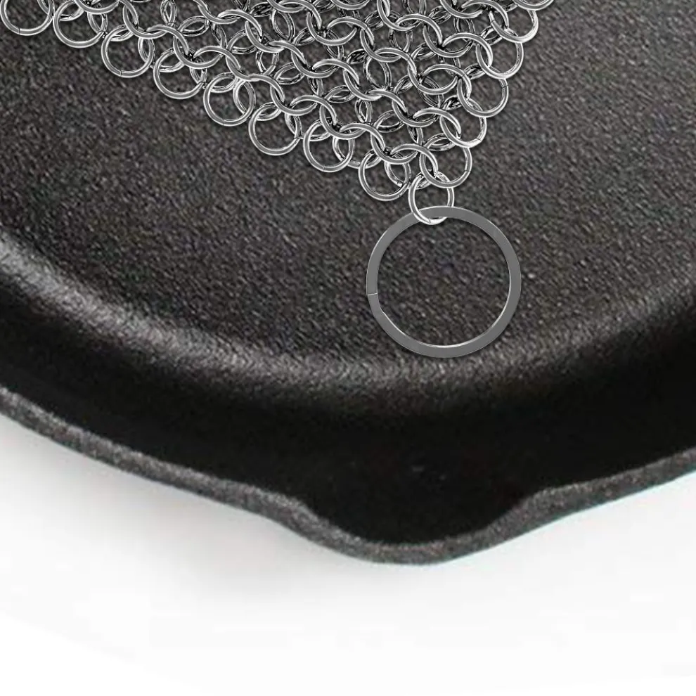Cast Iron Cleaner - Cuts Cleaning Time - Stainless Steel Chainmail