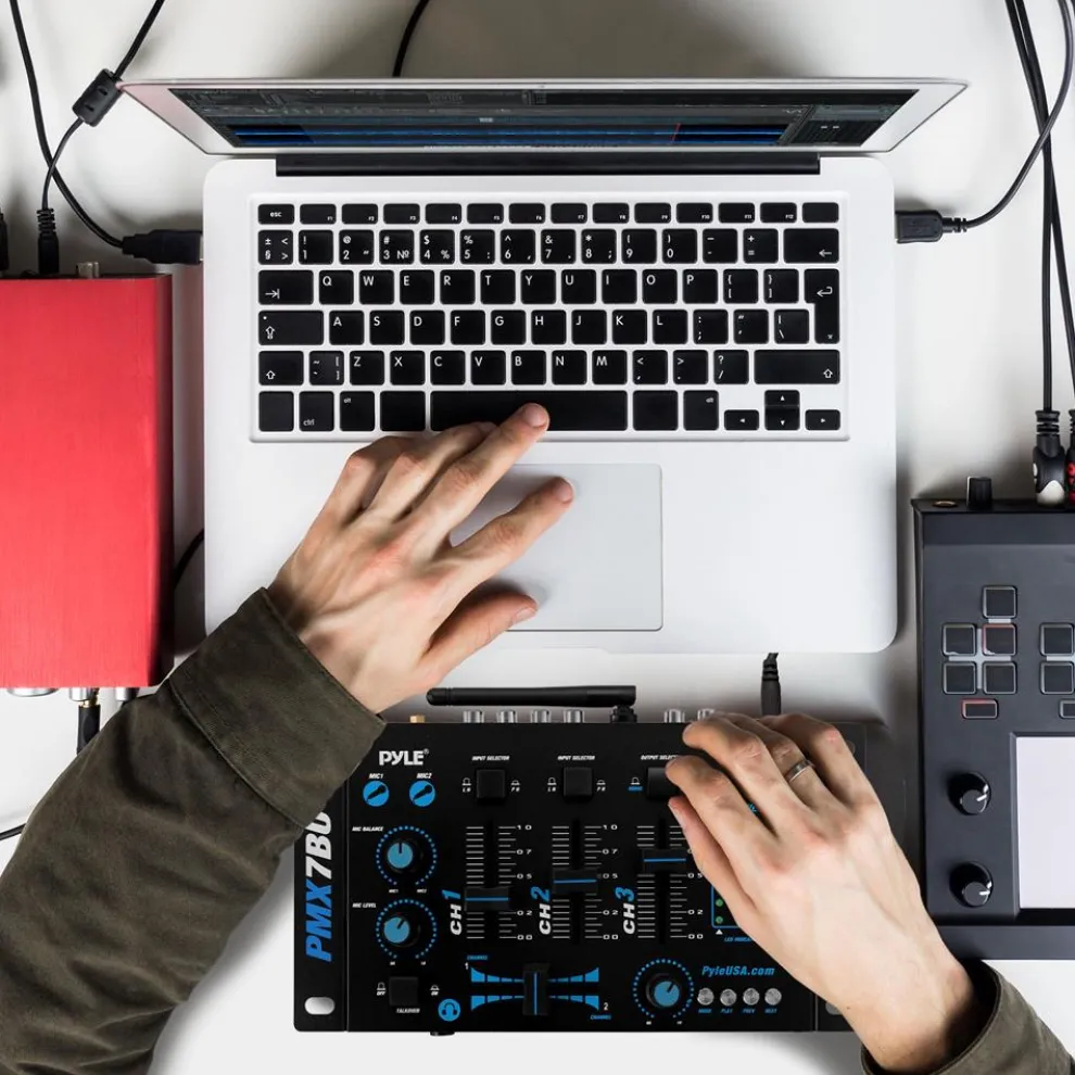 3-Channel Bluetooth DJ Mixer, Wireless Streaming, USB Reader, Blue