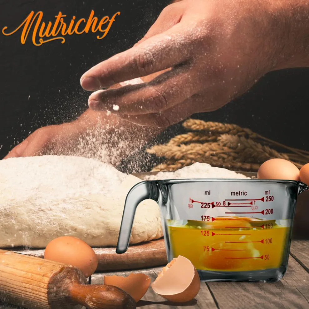 Glass Measuring Cup 250ml - Precise Pouring, Borosilicate, Clear