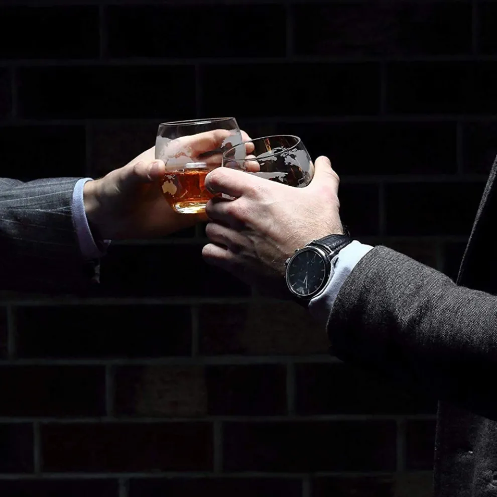 Glass Whiskey Decanter Set - Enhances Flavor - 750ml Barrel Design