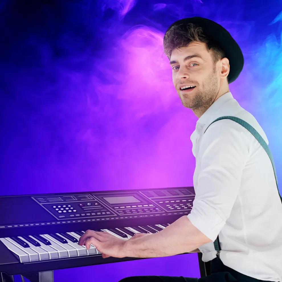 Keyboard Stand With Wheels