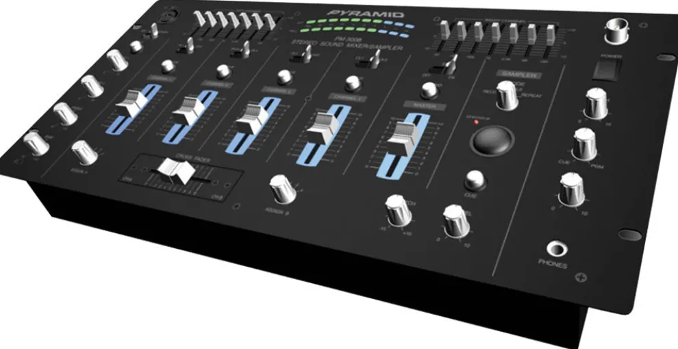 Studio Pro 19" Mixer With Sampler